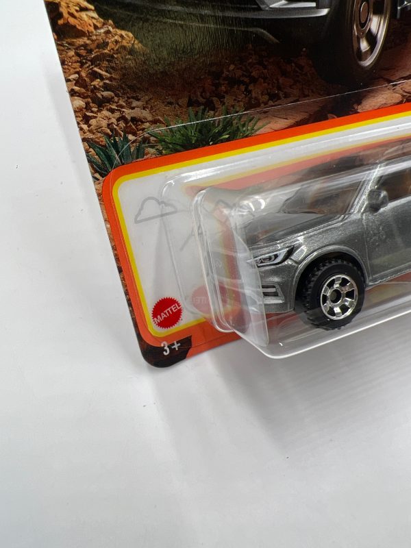 2024 Matchbox #33 2022 Infiniti QX80 Gray 212A Fashion