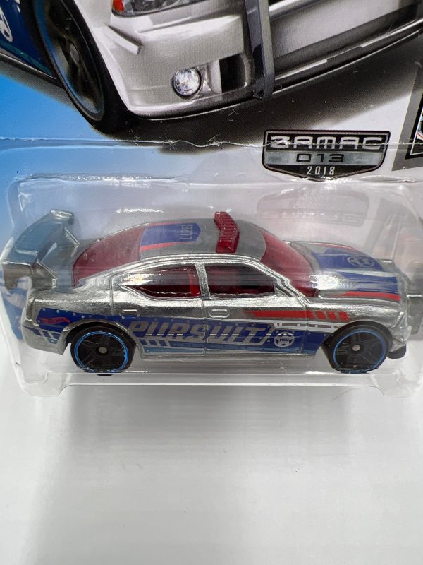 2018 Hot Wheels Zamac 013 Dodge Charger Drift 144D on Sale